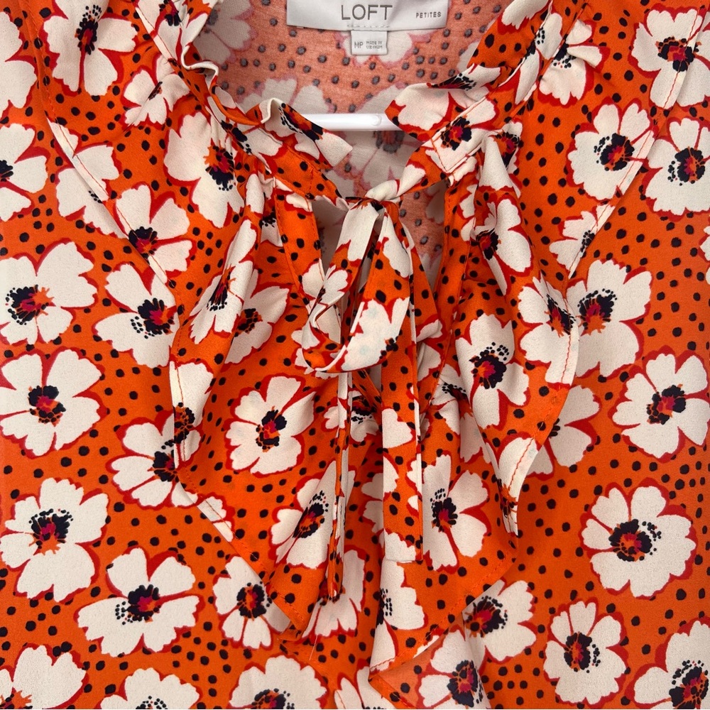 LOFT Floral Ruffle Blouse - Orange and White / Size Medium Petite - Picture 5 of 12